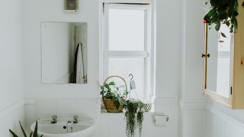 What Makes a Great Hotel Bathroom (And Why It Matters More Than You Think)