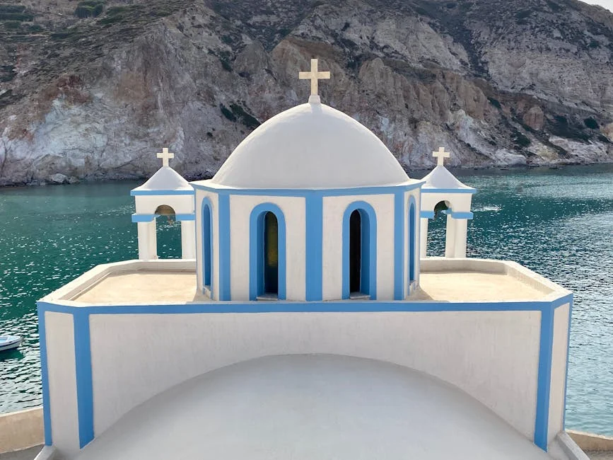 Plaka neighborhood in Milos