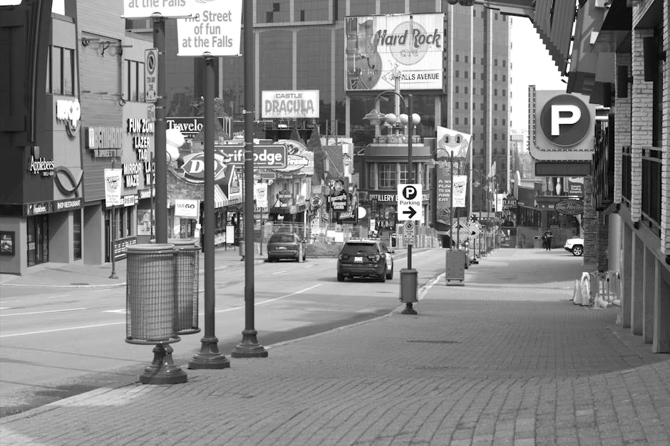 Clifton Hill Entertainment District neighborhood in Niagara Falls